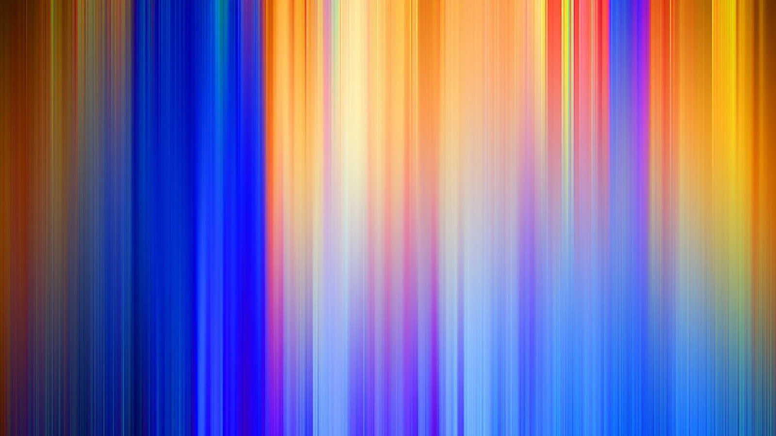 Abstrakte, vertikal verwischte Streifen in Blau, Orange, Gelb, Rot und Violett.