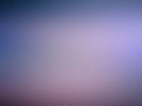 Unscharfer Farbverlauf von dunklem Blau oben über Lila bis zu Rosa unten, mit hellerer Mitte.