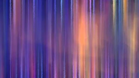 Abstrakte vertikale Streifen in Violett, Blau und Orange, in der Mitte ein warmer Lichtschimmer.