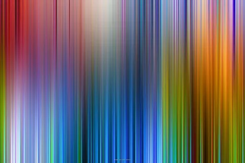 Abstraktes Bild aus dicht nebeneinanderliegenden, vertikalen Streifen in Rot, Orange, Blau, Grün und Violett, die nach unten hin weich verlaufen.