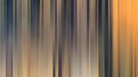 Abstrakte Komposition aus senkrechten, weich verlaufenden Streifen in Grau, Blau, Beige und Ocker, rechts ein warmer orangefarbener Bereich.