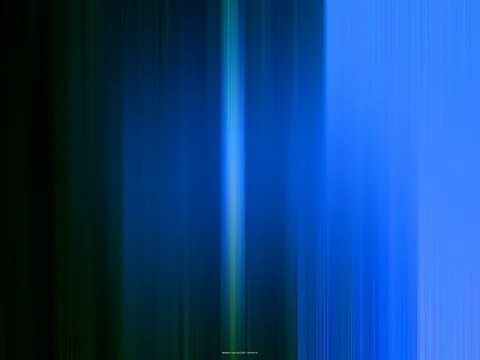 Abstrakte vertikale Schlieren in Blau und Grün, mit einem hellen türkisfarbenen Streifen in der Bildmitte und tiefschwarzen Rändern links.