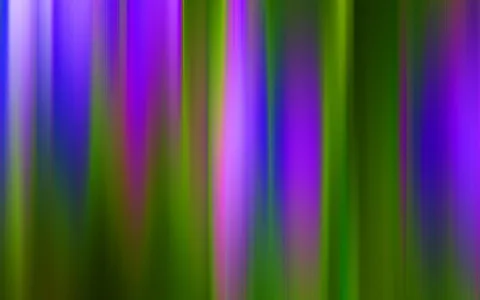 Abstrakte, vertikal verwischte Streifen in Violett, Blau, Magenta und Grün nebeneinander.