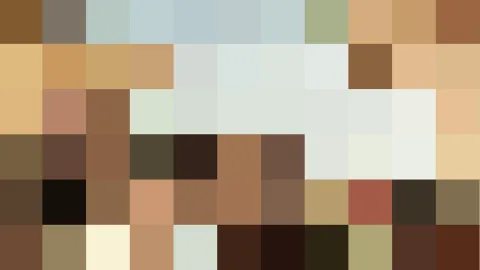 Mosaik aus quadratischen Pixeln in Braun-, Beige- und Hellblautönen