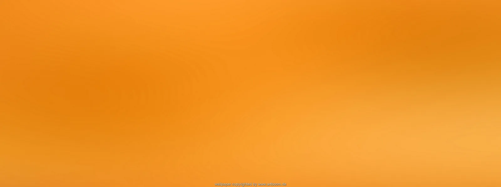 Weicher Farbverlauf in Orange, dunkler im linken Bereich und heller zum rechten unteren Rand, mit winziger Wasserzeichenschrift am unteren Rand.