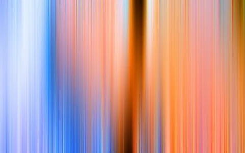Vertikal verwischte Streifen in Blau, Rosa, Orange und Braun, in der Mitte ein dunkler Streifen.