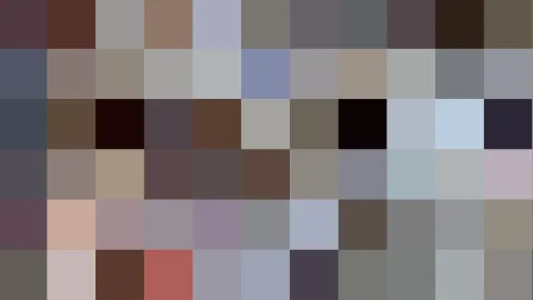 Grobpixeliges Mosaik aus grauen, braunen und blassblauen Blöcken in sechs Zeilen.