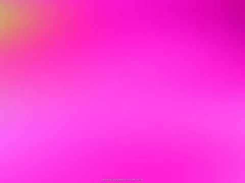 Flächiger Verlauf von Magenta bis Pink, oben links ein gelblicher Schimmer.