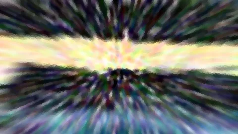 Abstrakter Radialzoom mit verwischten Streifen in Grün, Violett und Blau, im Zentrum ein helles gelbes Leuchten über einem dunklen Horizont.