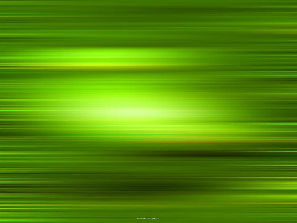 Horizontal verwischte grüne Streifen mit einem hellen, weißlich leuchtenden Zentrum in der Bildmitte.
