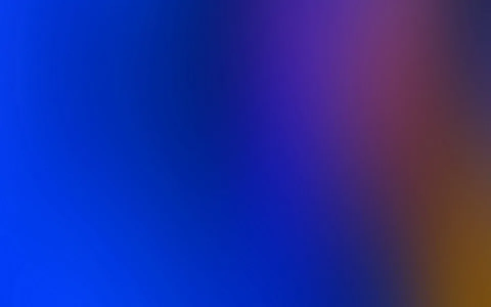 Weicher Farbverlauf von kräftigem Blau links über Violett in der Mitte bis zu Ocker und Rotbraun am rechten unteren Rand.