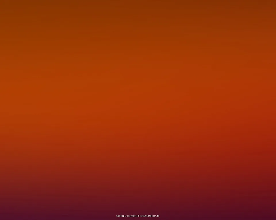 Weicher Farbverlauf von Orangebraun oben über Rot bis zu dunklem Violett am unteren Rand, ohne erkennbares Motiv. Winziger Schriftzug am unteren Rand.