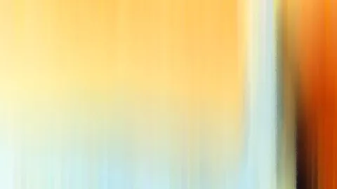 Abstrakte, vertikal verwischte Farbstreifen in Orange, Gelb und Hellblau, rechts ein dunkler Verlauf zu Braun und Rostrot.