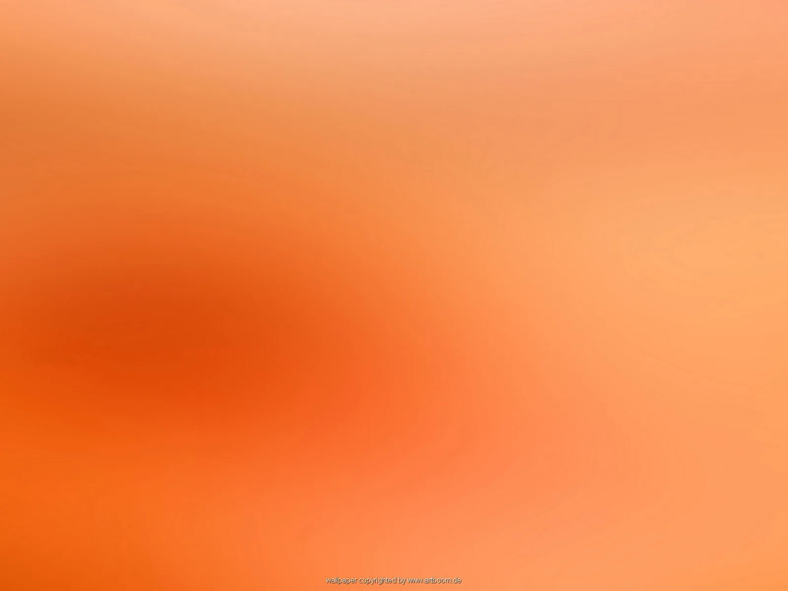 Weicher Farbverlauf in Orange und Rotorange, dunklerer Fleck links unten, heller Bereich rechts oben, ohne erkennbare Motive.