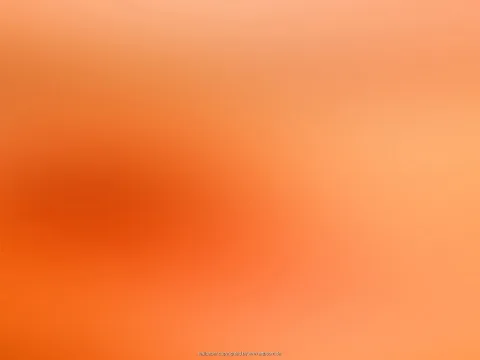 Weicher Farbverlauf in Orange und Rotorange, dunklerer Fleck links unten, heller Bereich rechts oben, ohne erkennbare Motive.