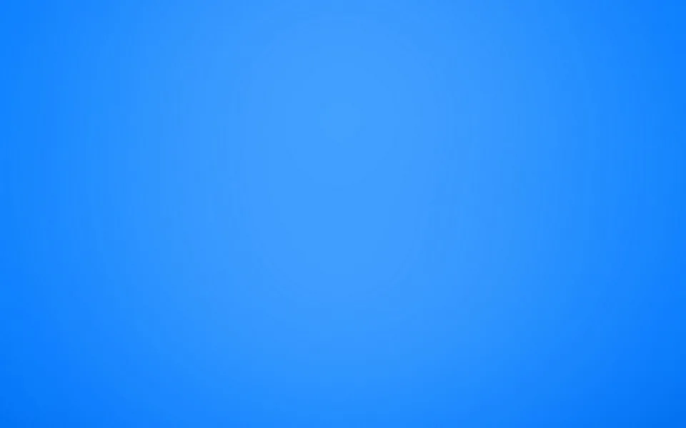 Gleichmäßiger blauer Farbverlauf, in der Mitte etwas heller und zu den Rändern hin dunkler werdend.